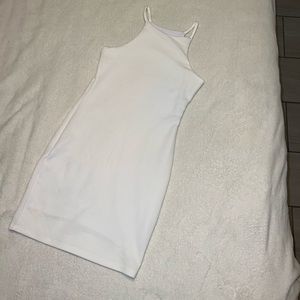 💛 White dress
